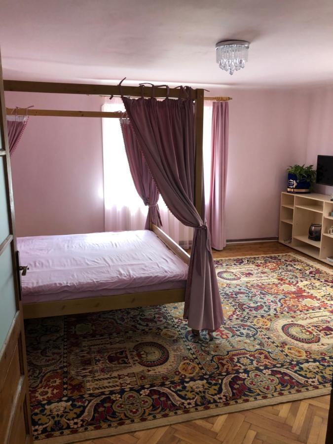 Casa Weiss Apartment Sibiu Bagian luar foto